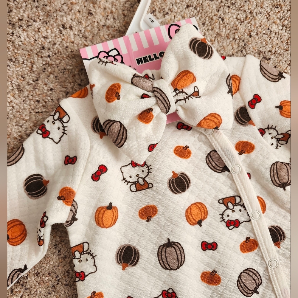 New Hello Kitty Fall Pumpkin Bodysuot - Picture 2 of 3